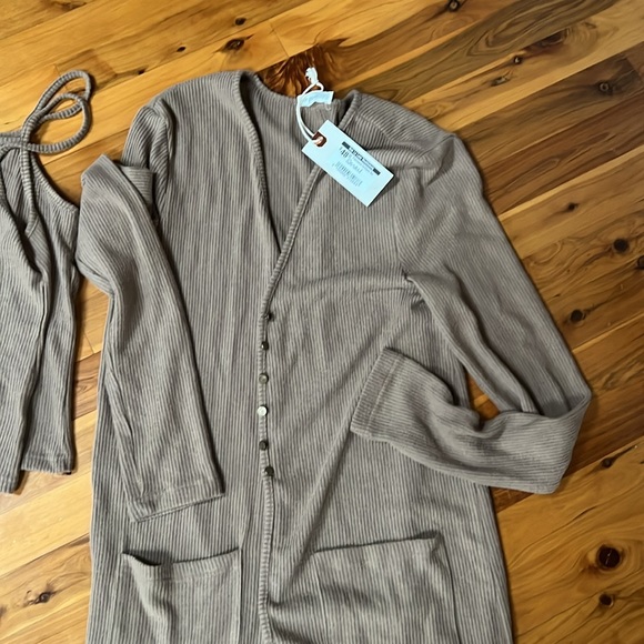 In loom, Francesca cardigan set - Picture 2 of 3